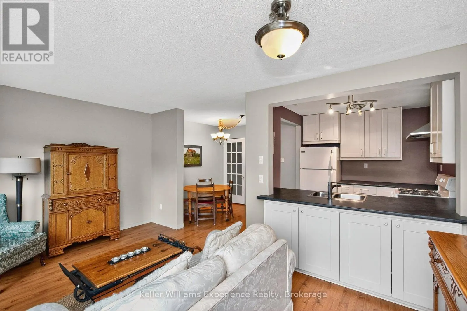 56 - 778 WILLIAM STREET, #56