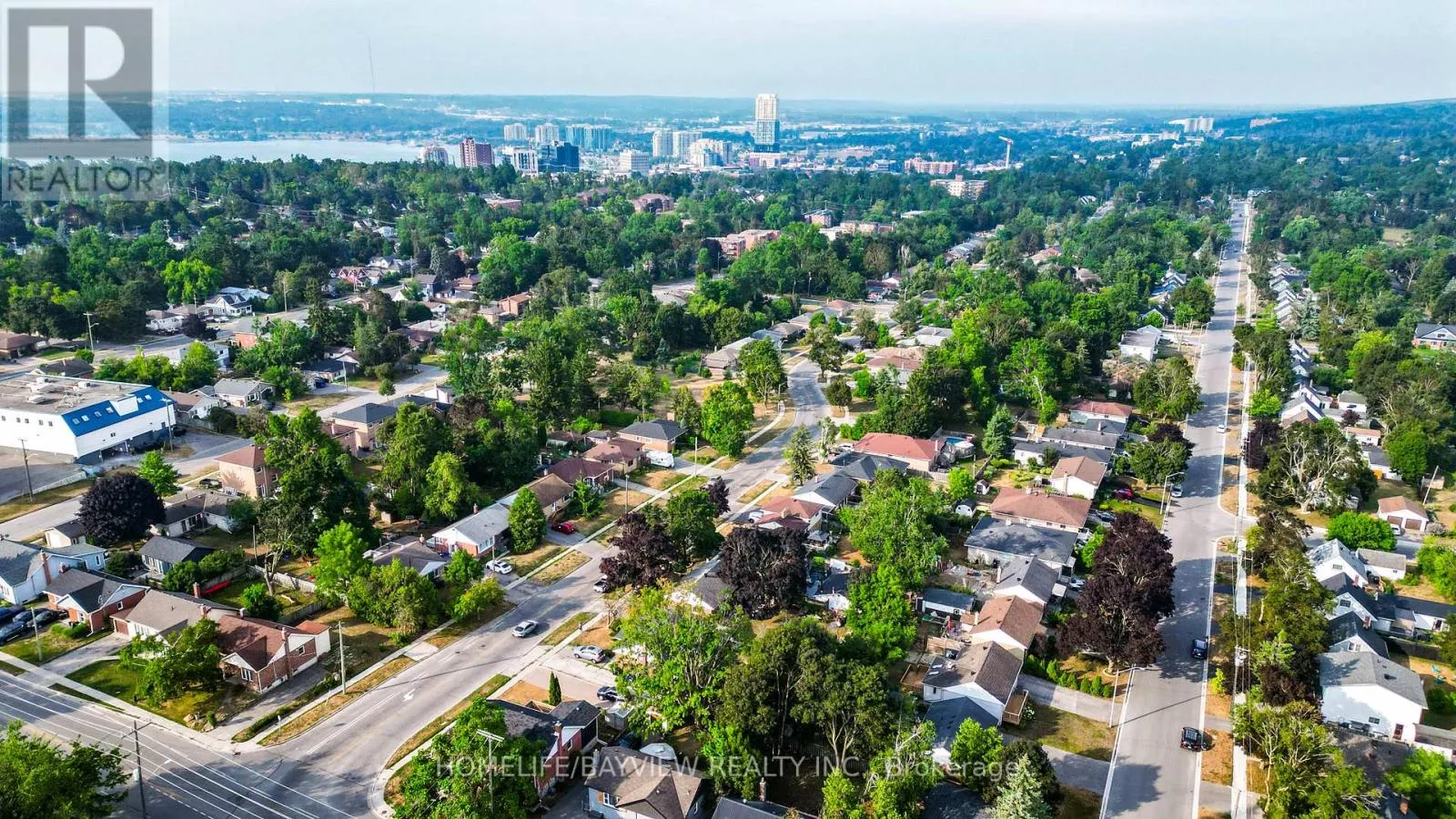 MAIN - 163 GUNN STREET