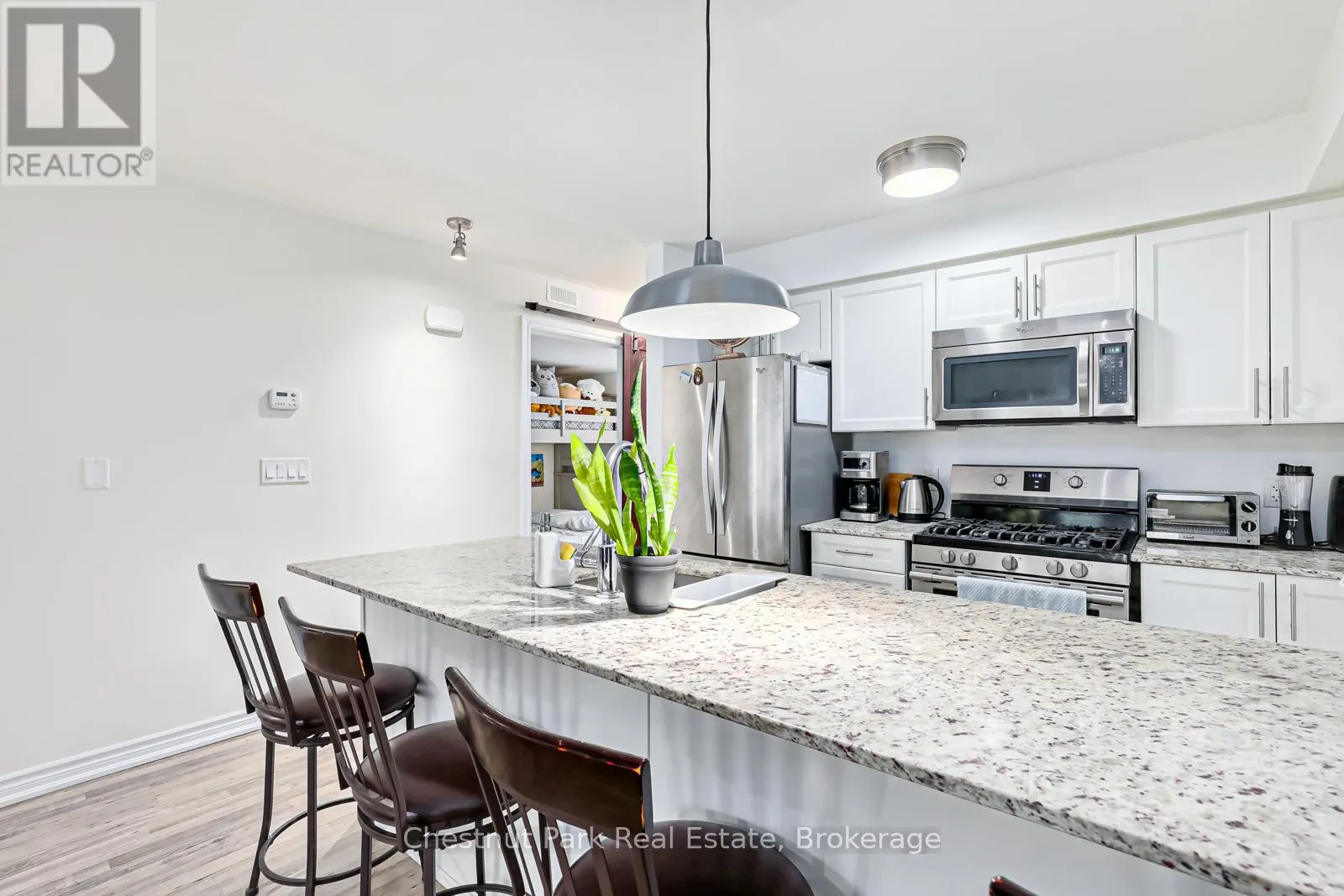 105 - 4 ANCHORAGE CRESCENT, #105
