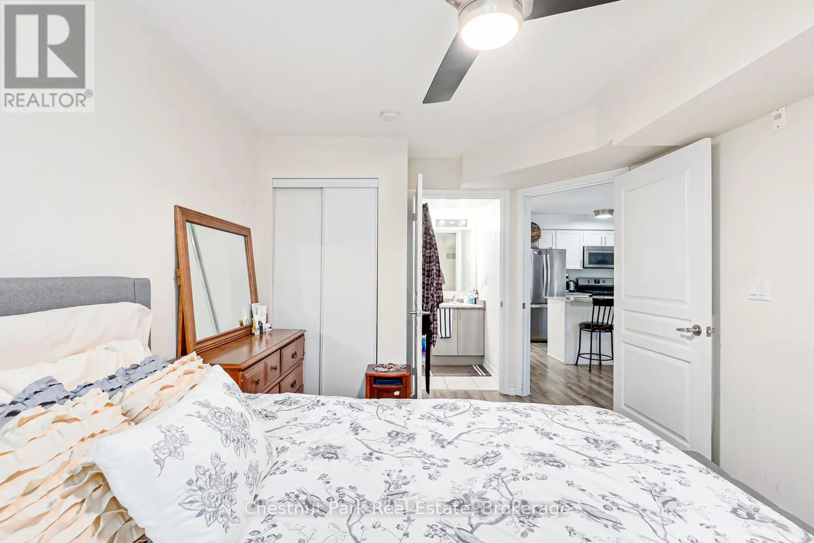 105 - 4 ANCHORAGE CRESCENT, #105