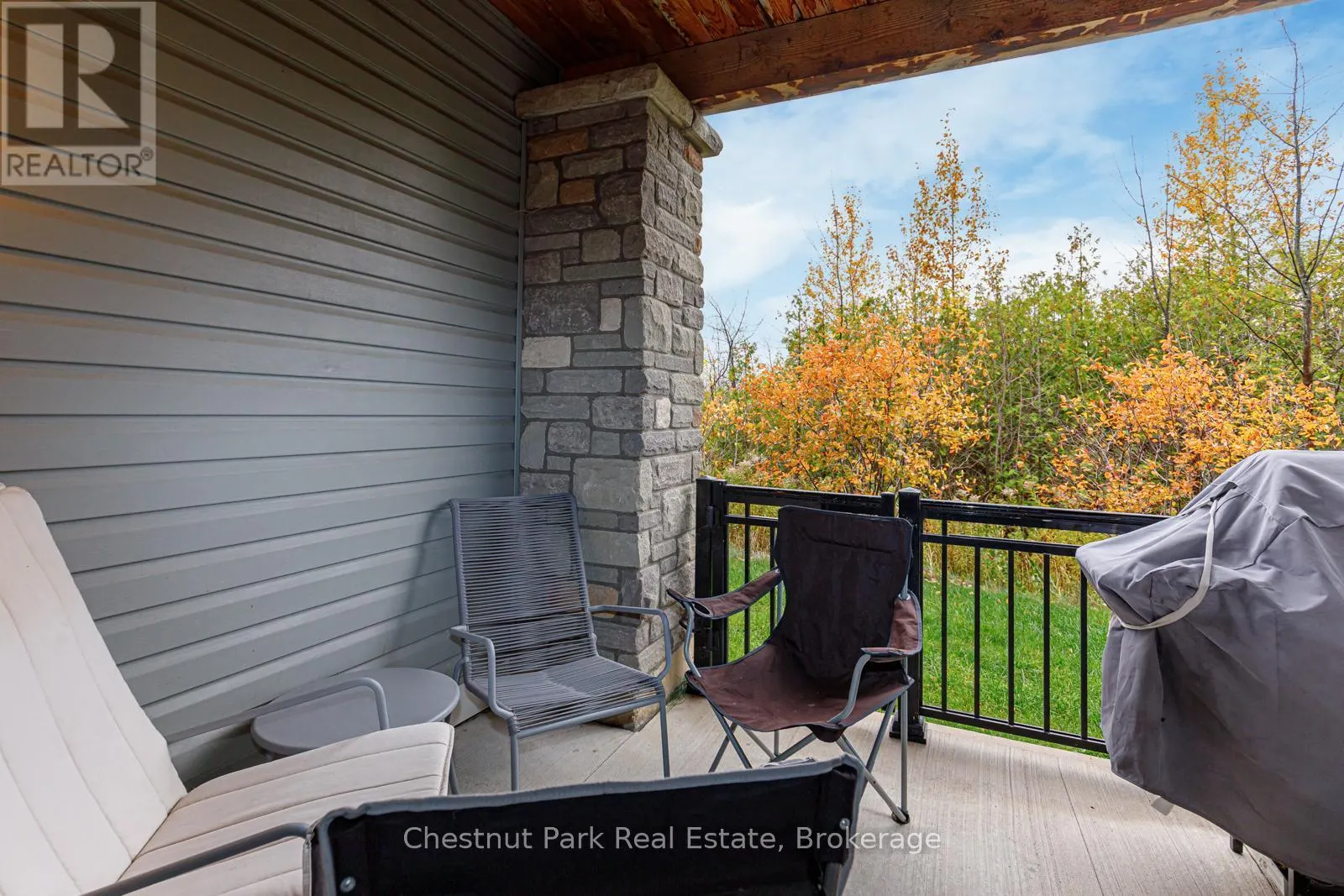 105 - 4 ANCHORAGE CRESCENT, #105