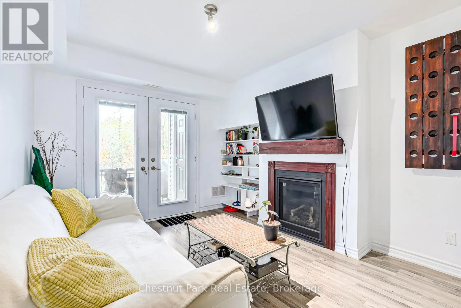 105 - 4 ANCHORAGE CRESCENT, #105