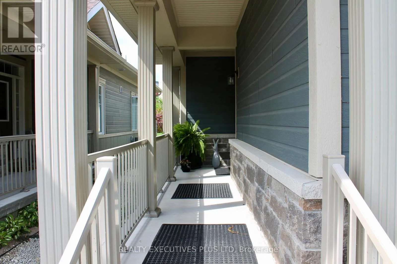 77 KARI CRESCENT