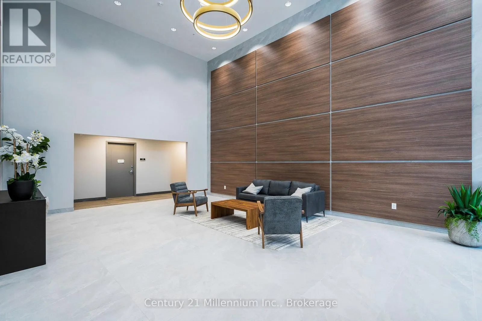 122 - 4 KIMBERLY LANE, #122