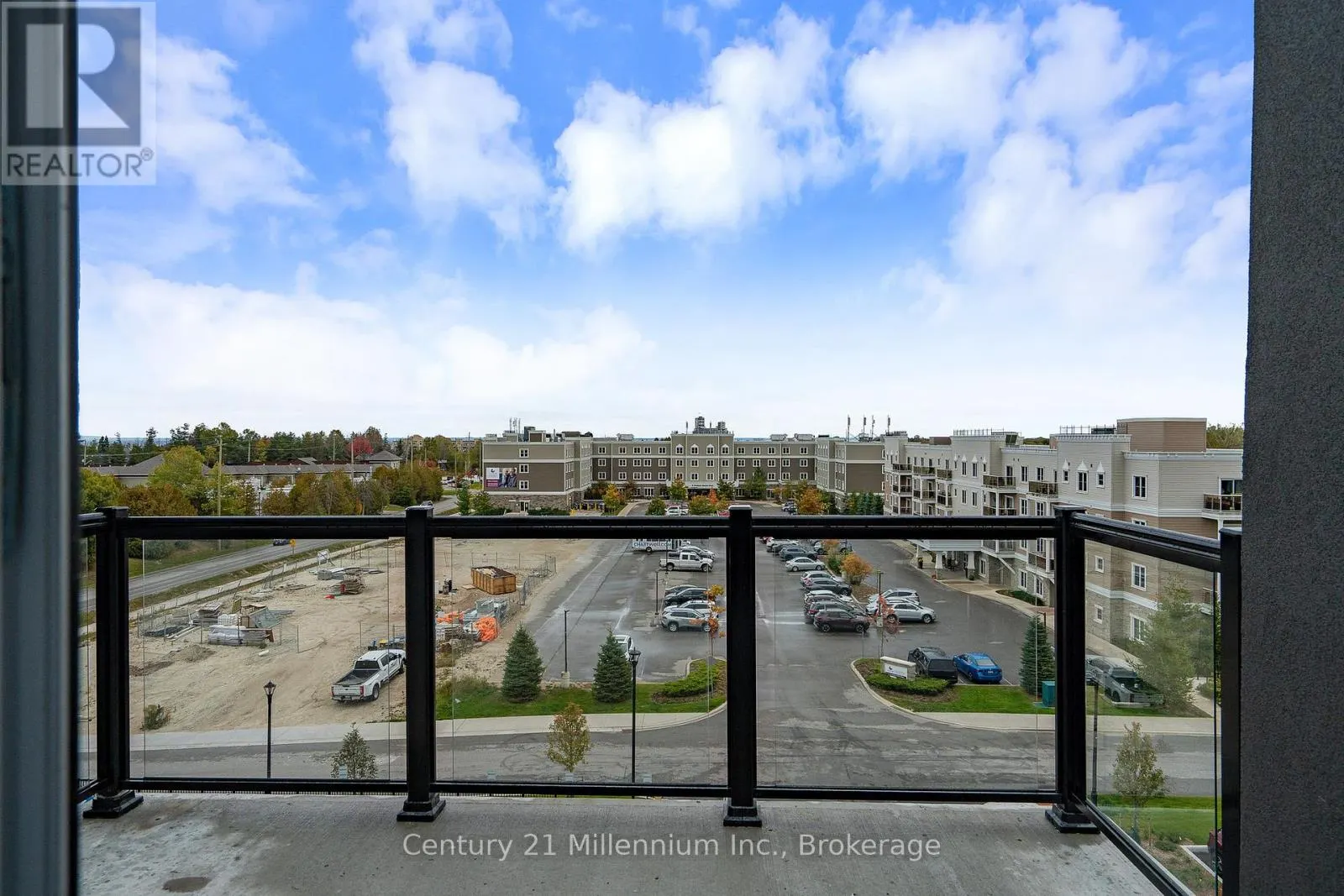 122 - 4 KIMBERLY LANE, #122