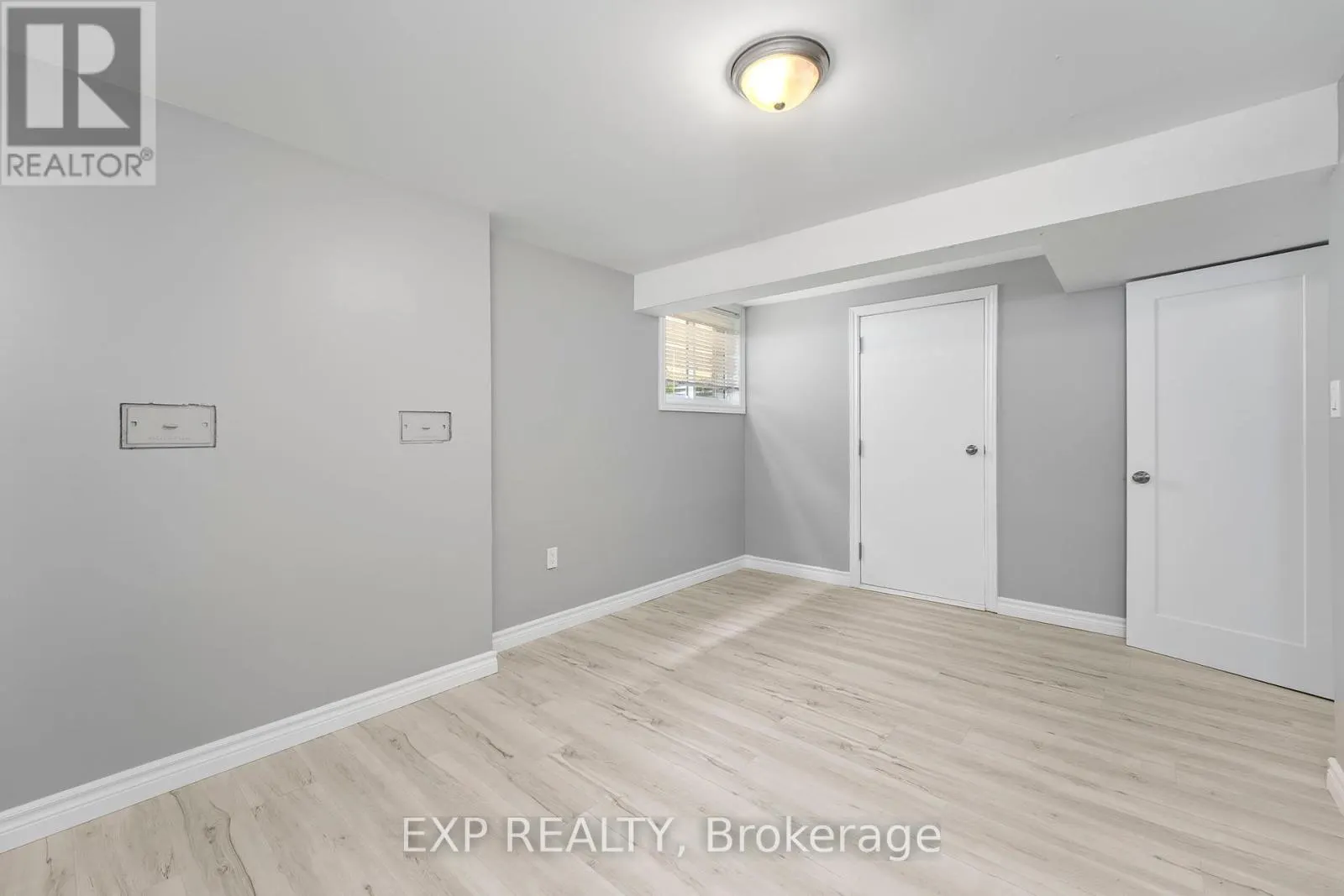 143 WESTMOUNT DRIVE N