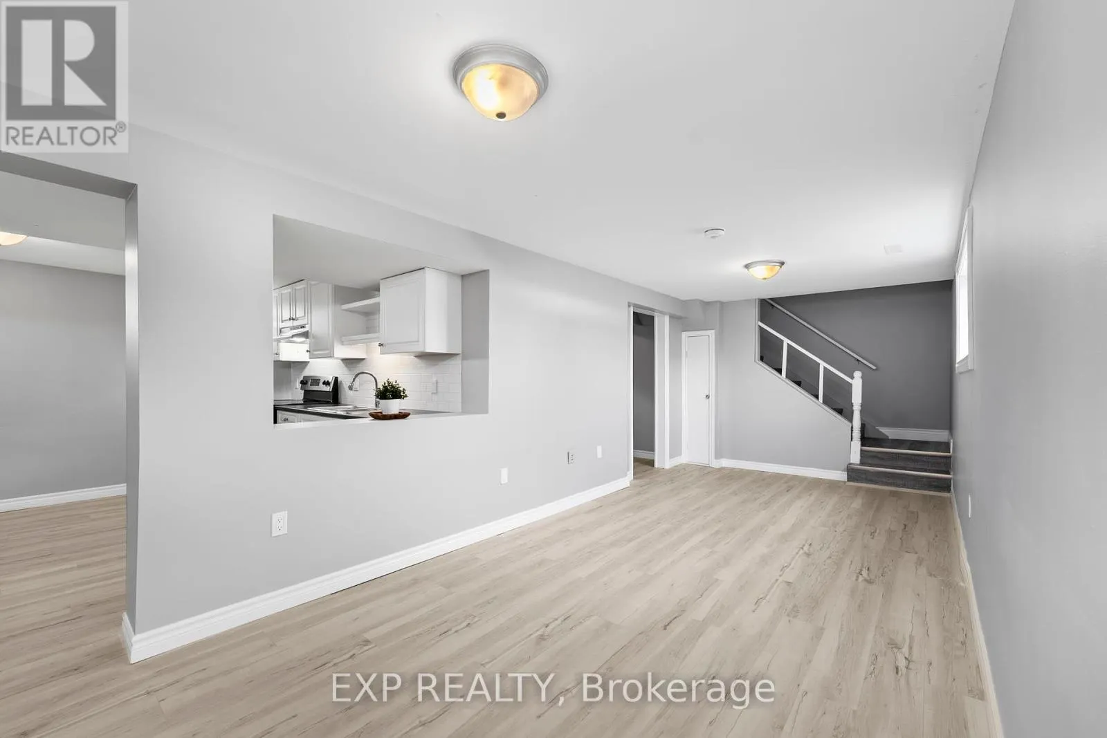 143 WESTMOUNT DRIVE N