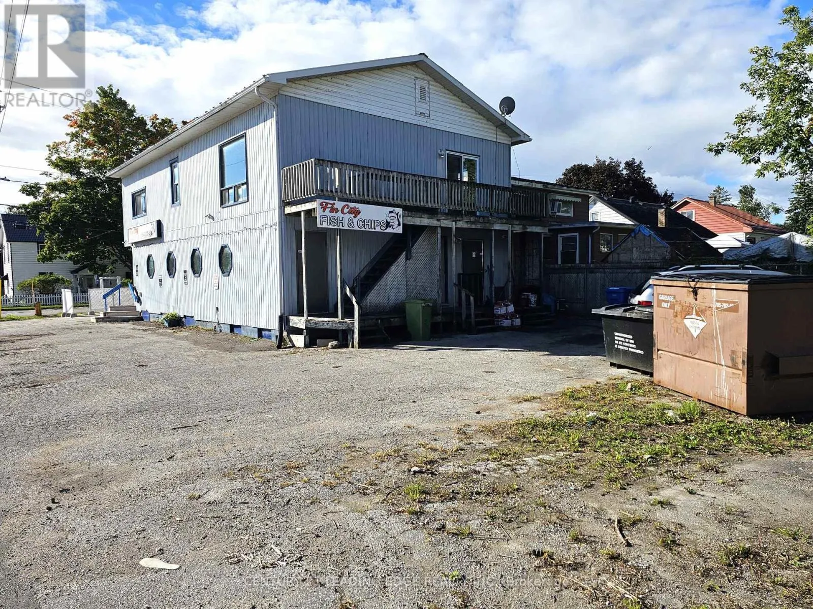 300 JAMES STREET E