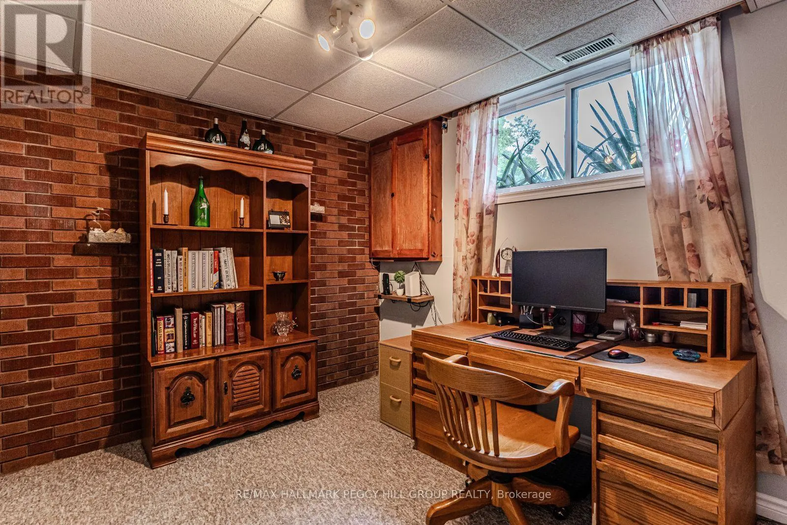 2946 HOGBACK ROAD