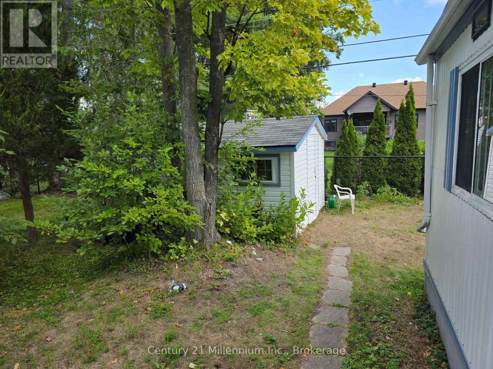 67 GEORGIAN GLEN DRIVE
