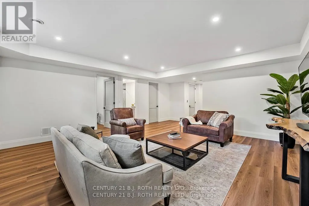 46 TYNDALE ROAD