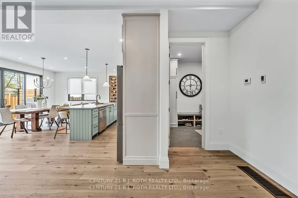 46 TYNDALE ROAD