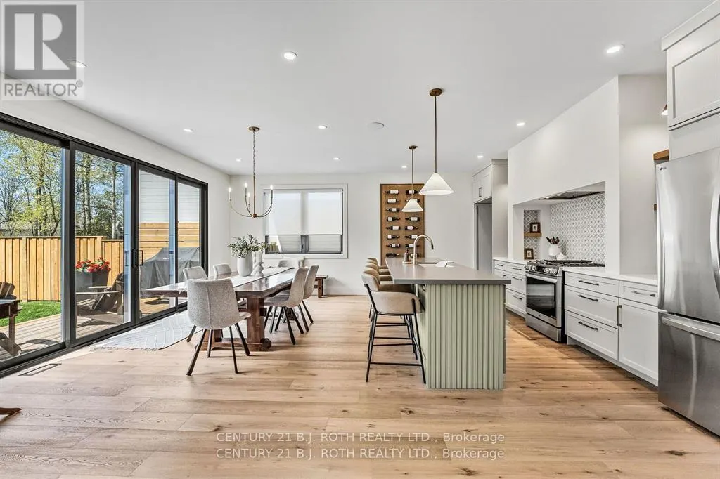 46 TYNDALE ROAD