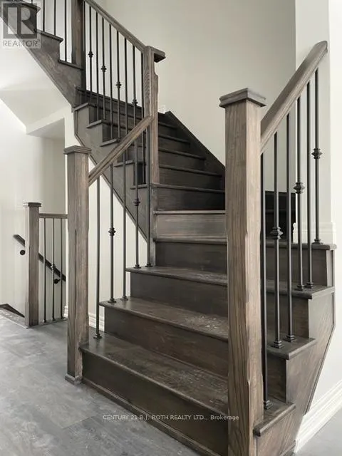 5 CHURCHLEA MEWS