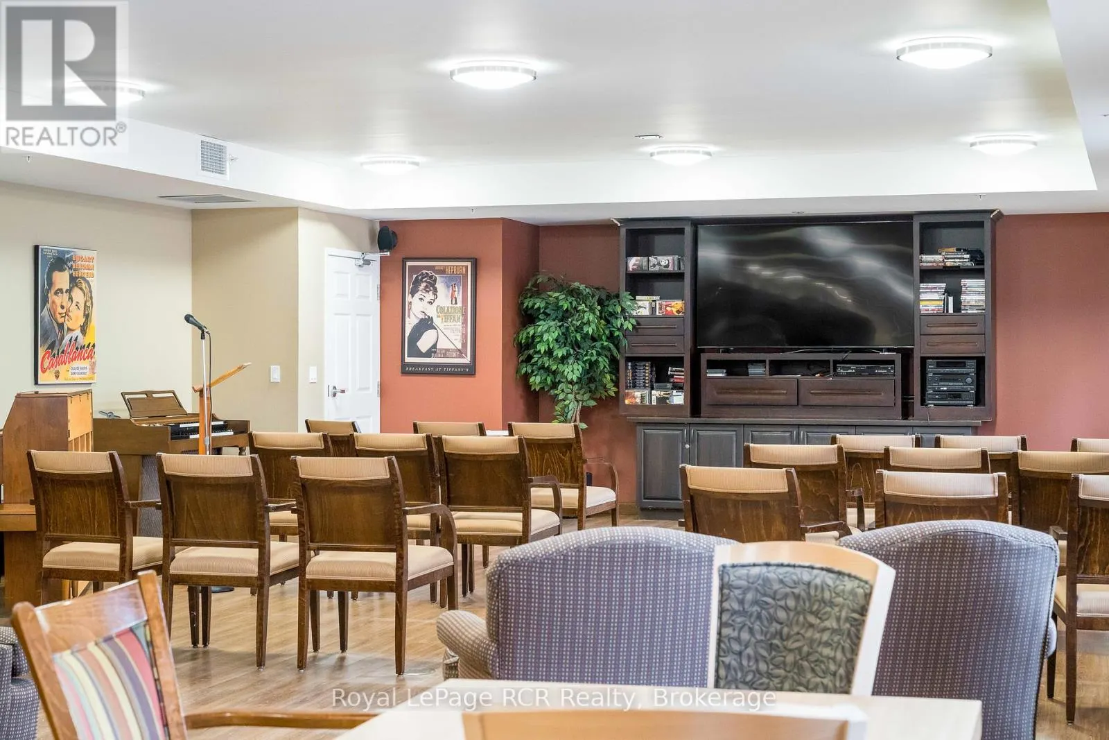 215 - 91 RAGLAN STREET, #215