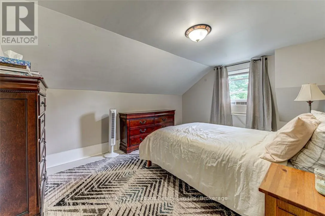 393 SECOND STREET
