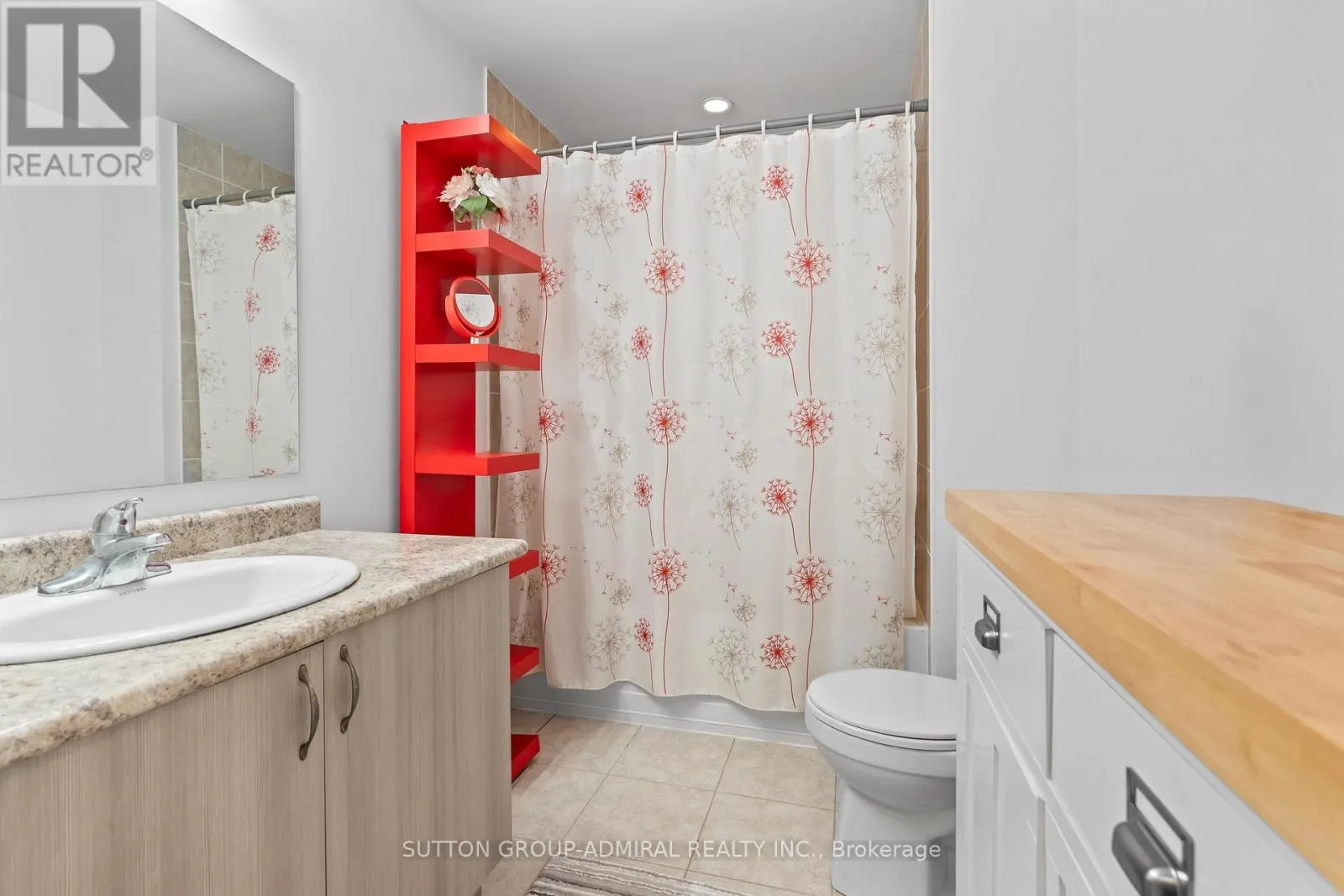 303 - 7 GREENWICH STREET