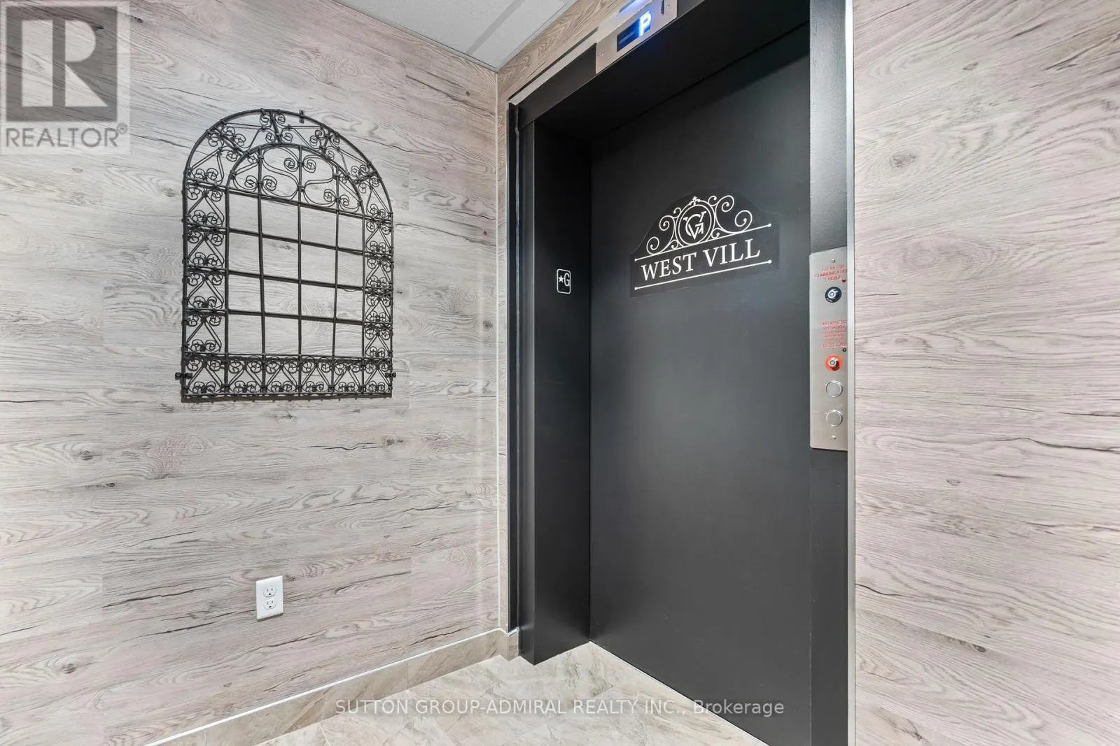303 - 7 GREENWICH STREET