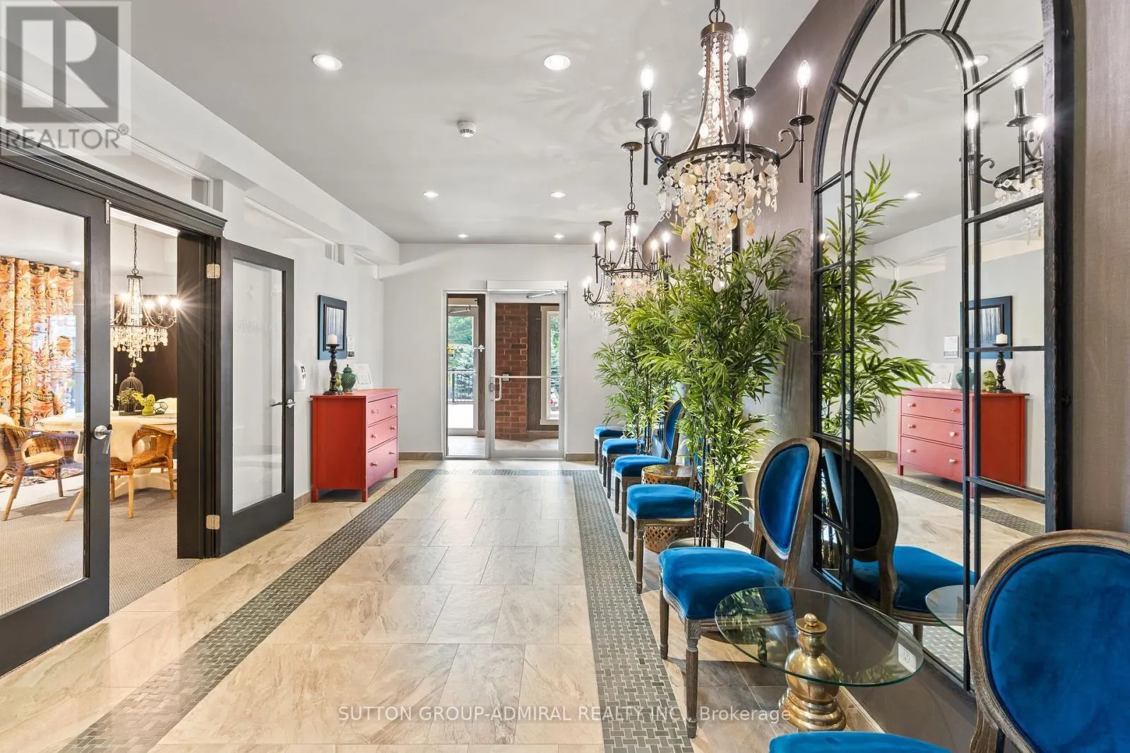 303 - 7 GREENWICH STREET