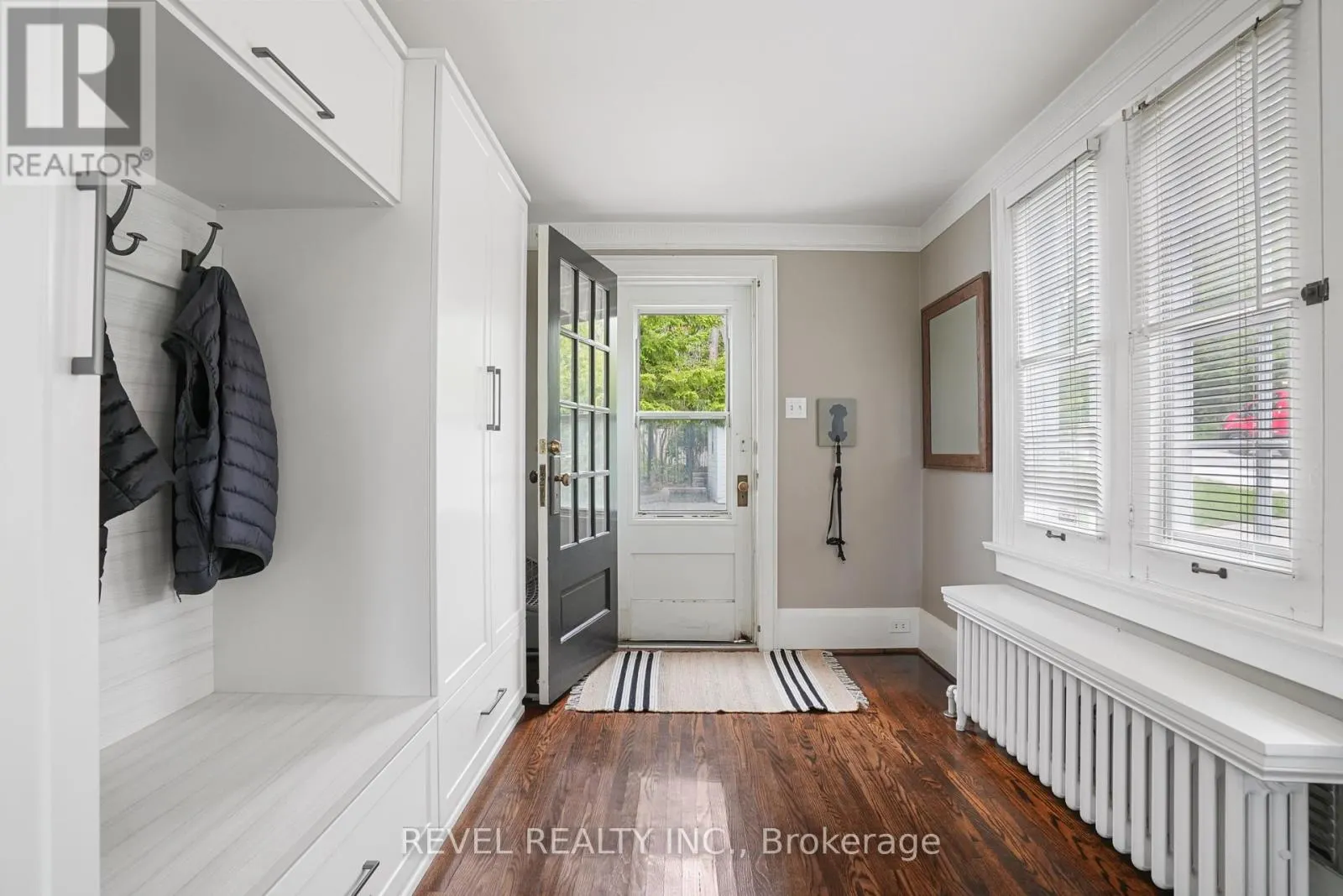 102 BLAKE STREET