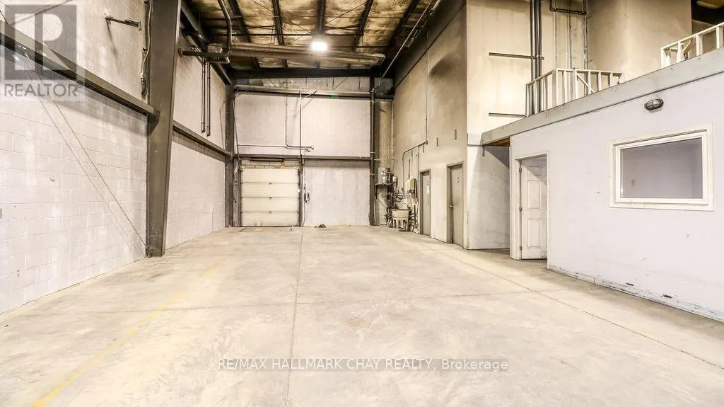 705 BAYVIEW DRIVE