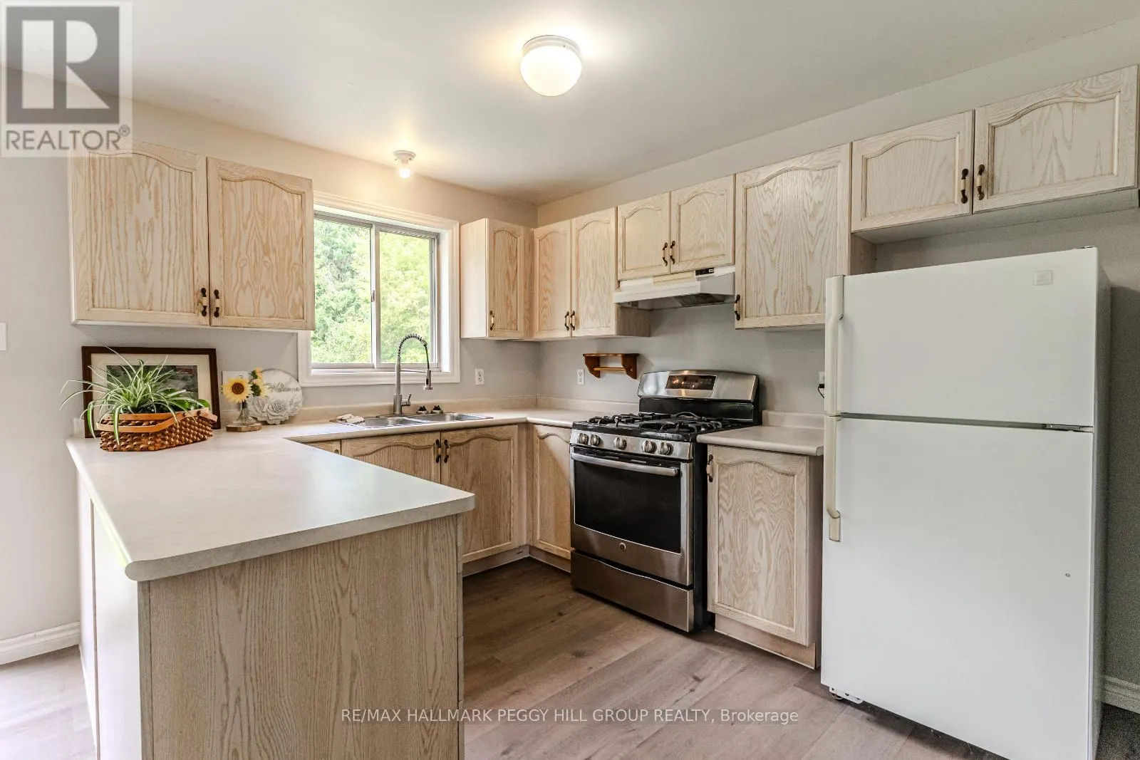 55 MARLOW CIRCLE