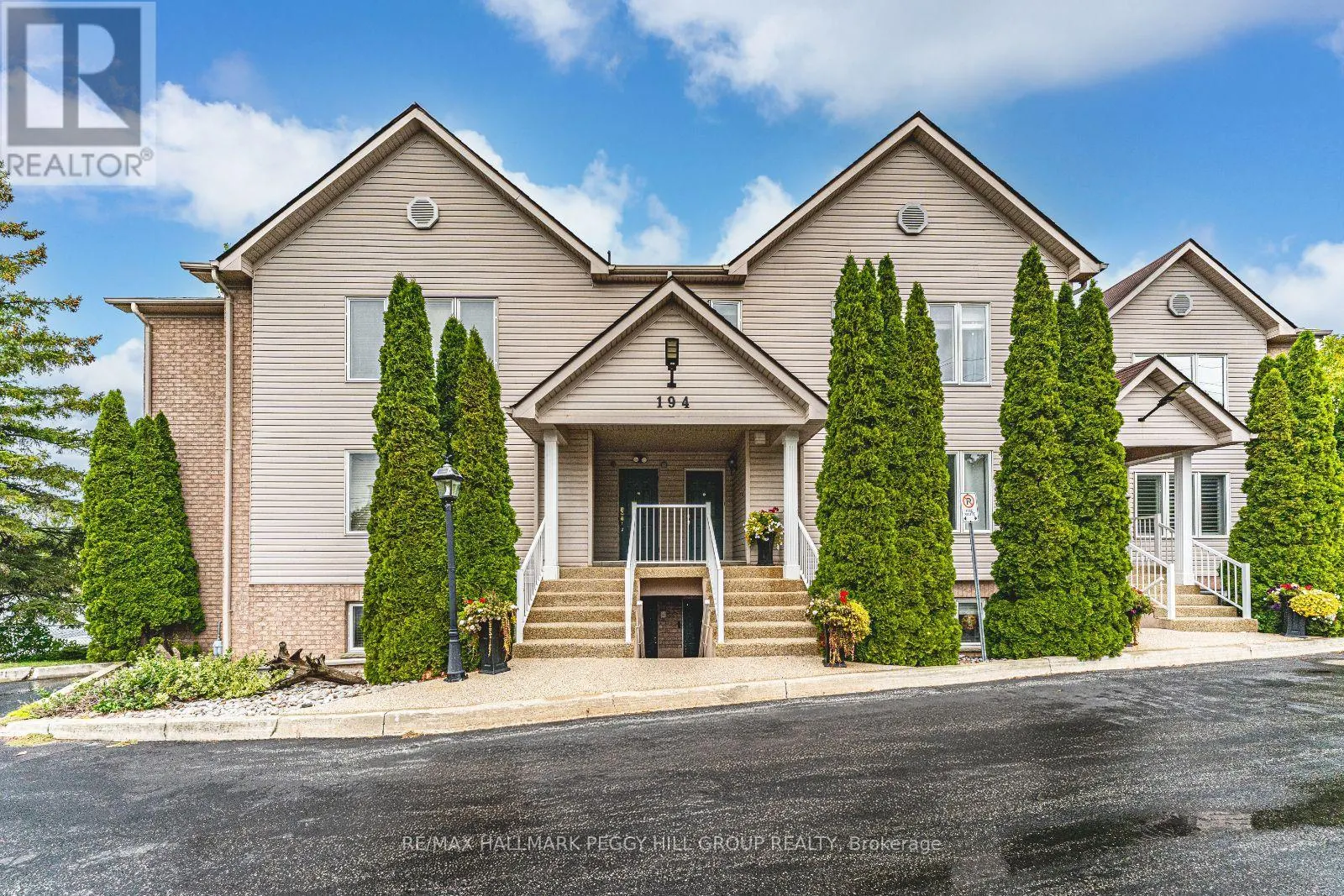 3B - 194 RIVER ROAD E