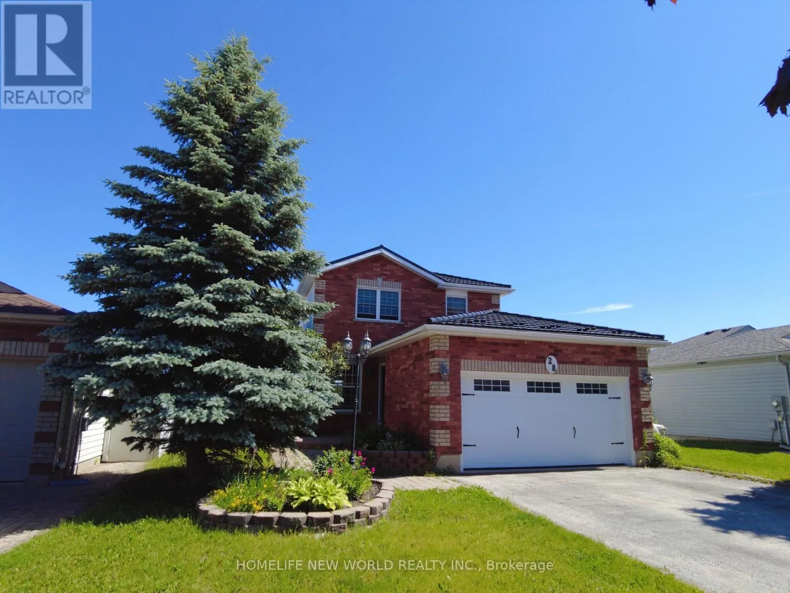 LOWER UNIT - 28 LOUGHEED ROAD