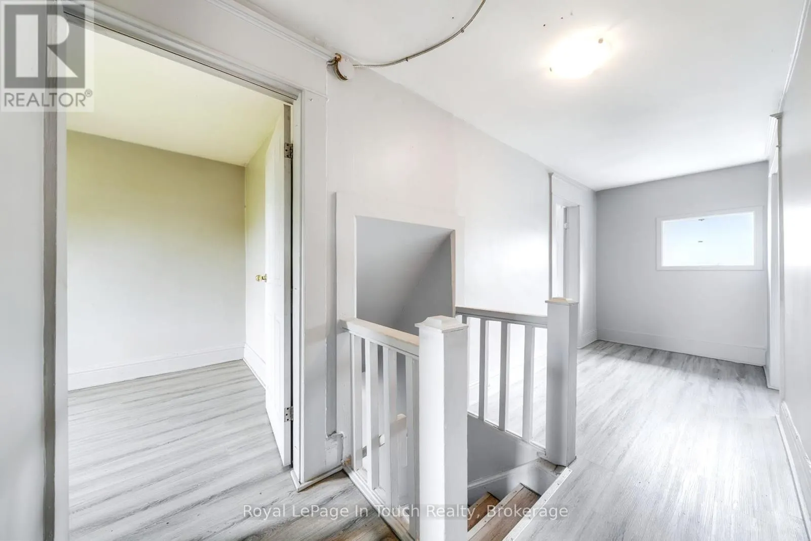 C - 7 ROBERT STREET W, #C