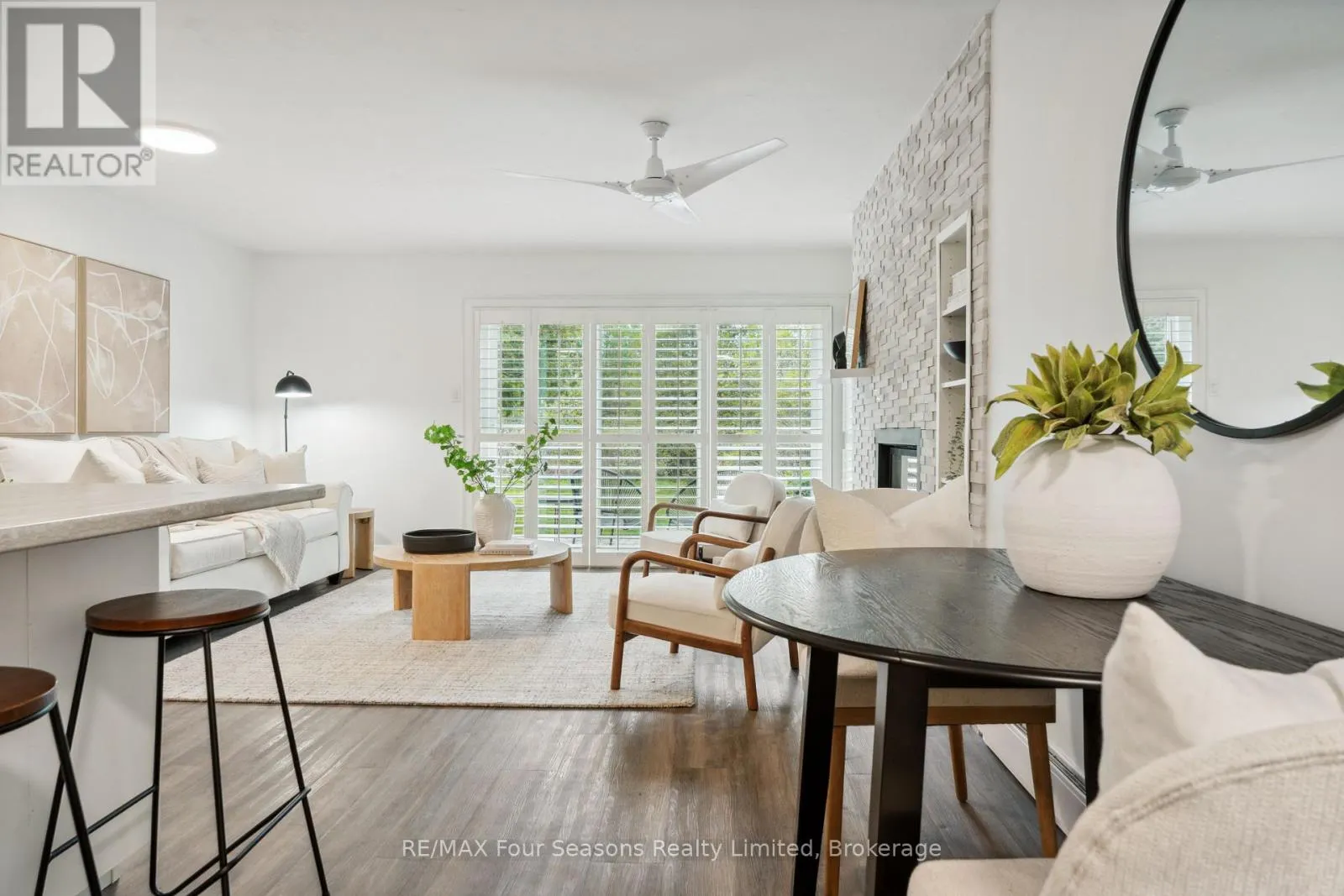 7 - 44 TROTT BOULEVARD, #7