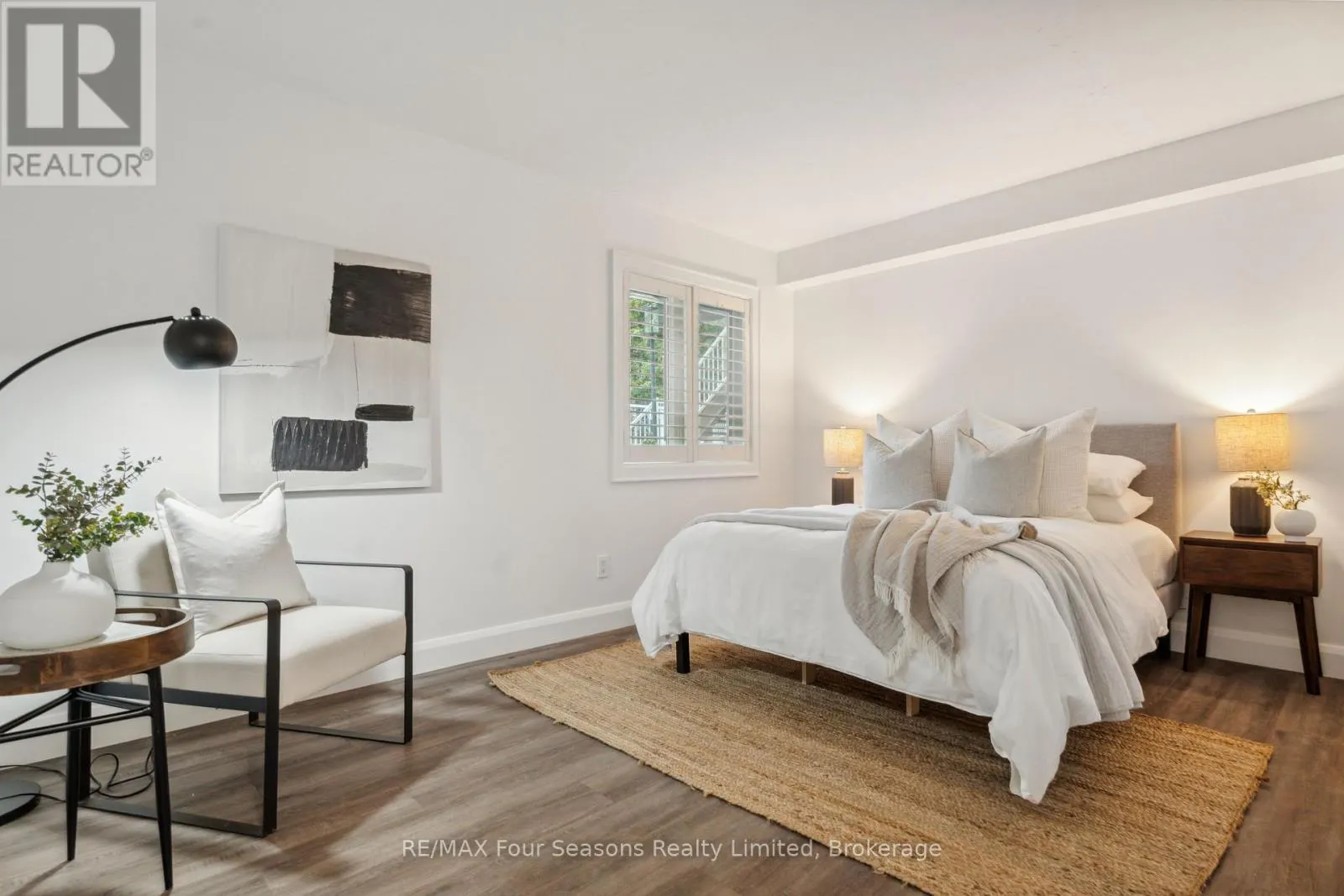 7 - 44 TROTT BOULEVARD, #7