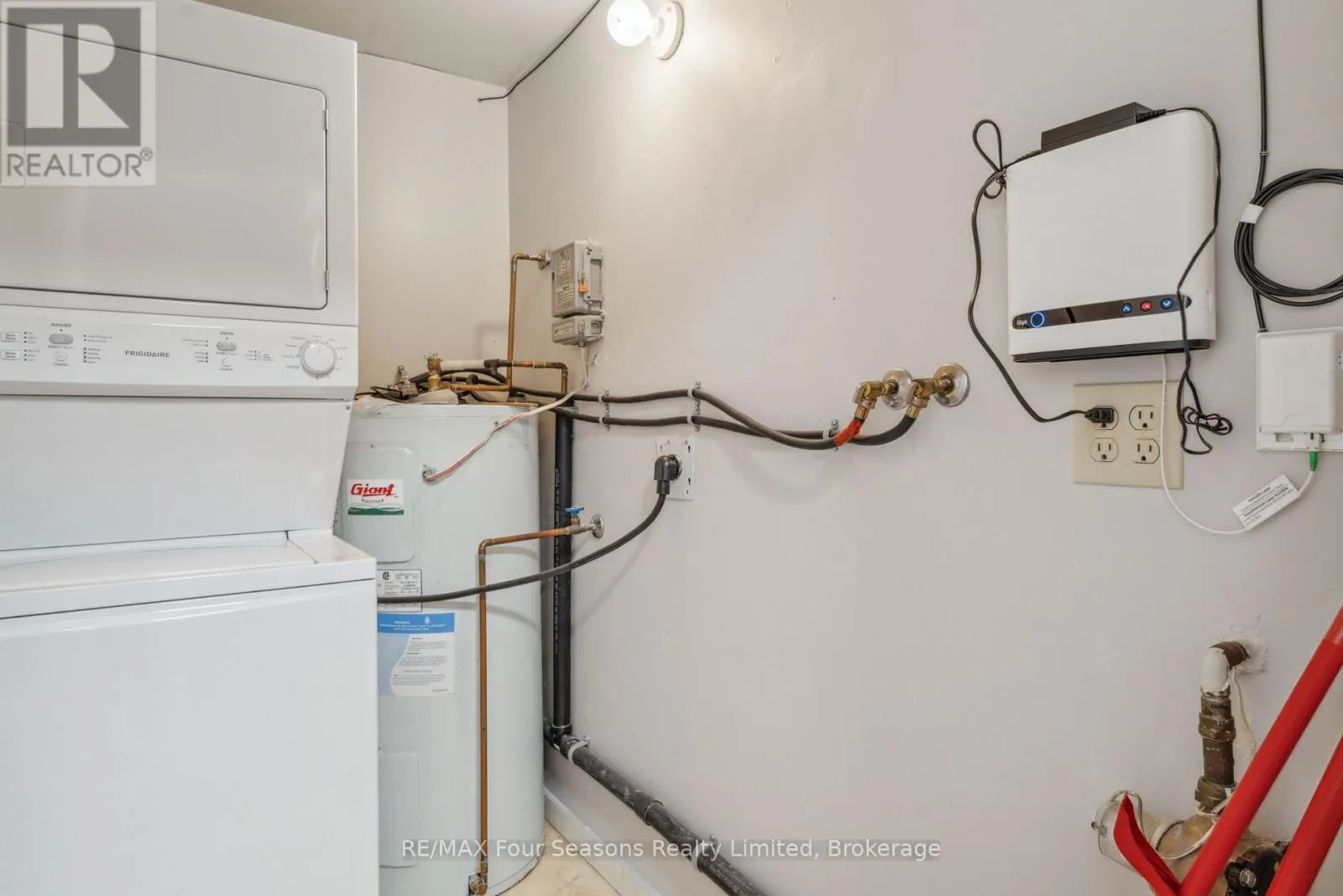 7 - 44 TROTT BOULEVARD, #7