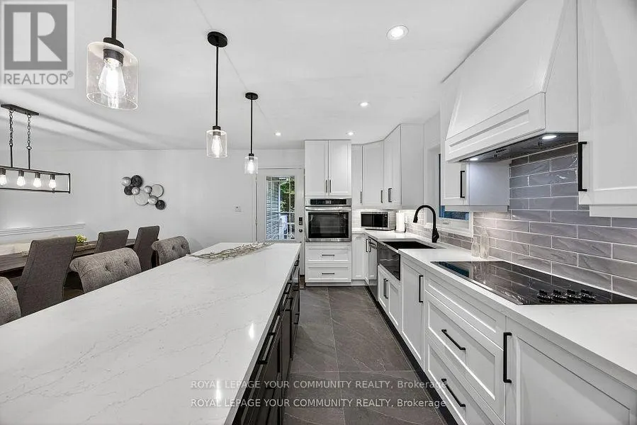 135 HURONWOODS DRIVE