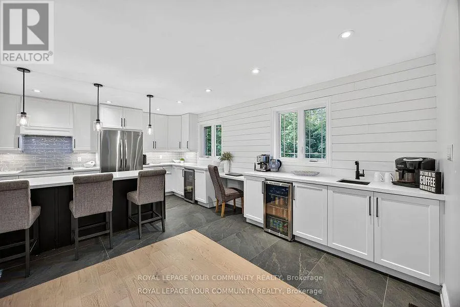 135 HURONWOODS DRIVE