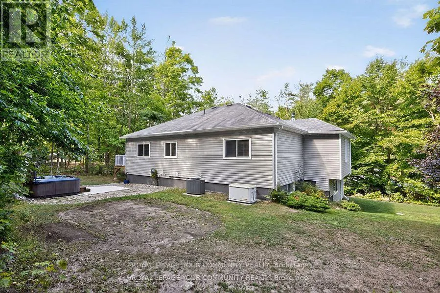 135 HURONWOODS DRIVE