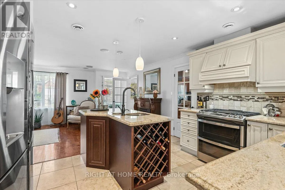 287 EDGEHILL DRIVE