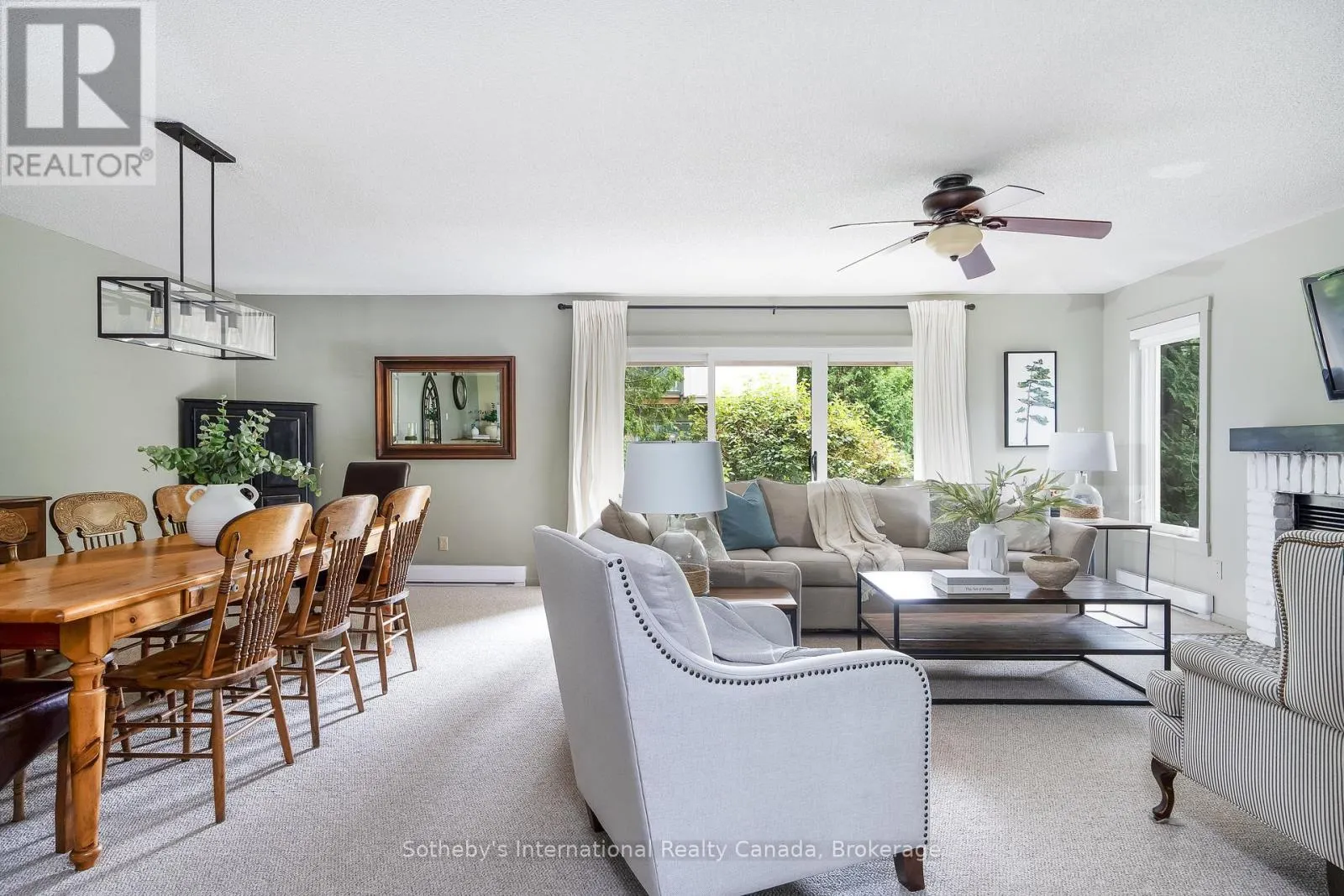 562 OXBOW CRESCENT