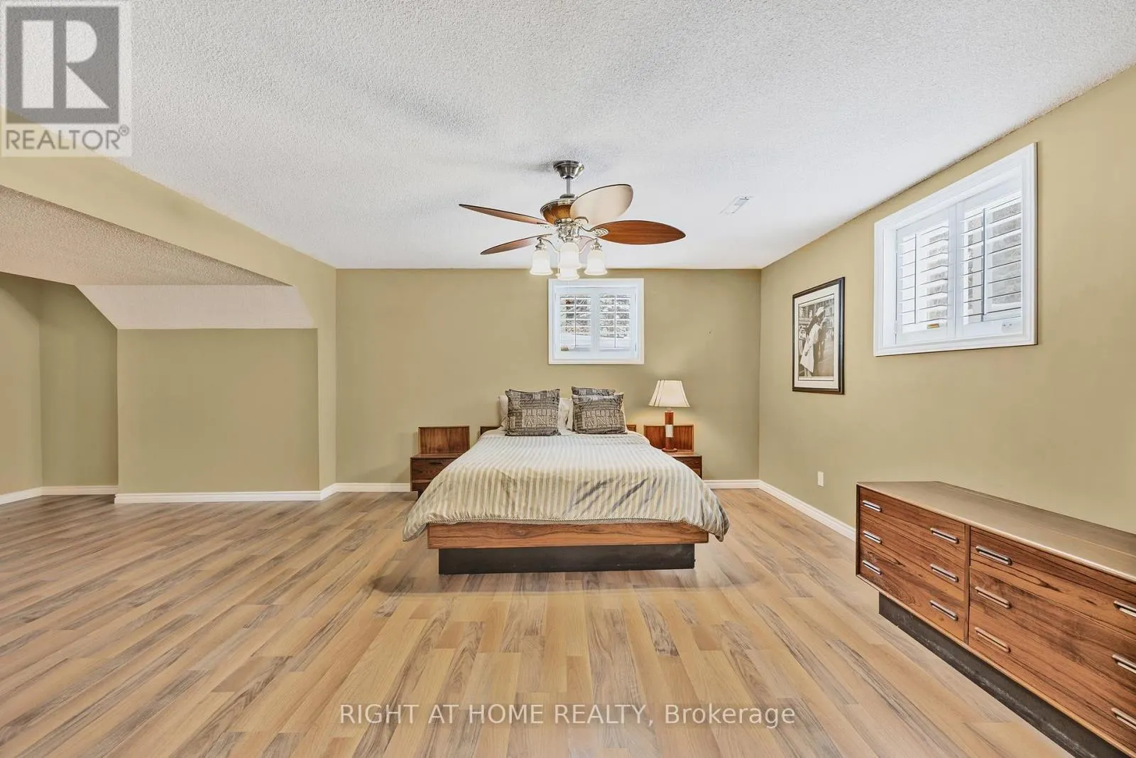 1205 SEADON ROAD