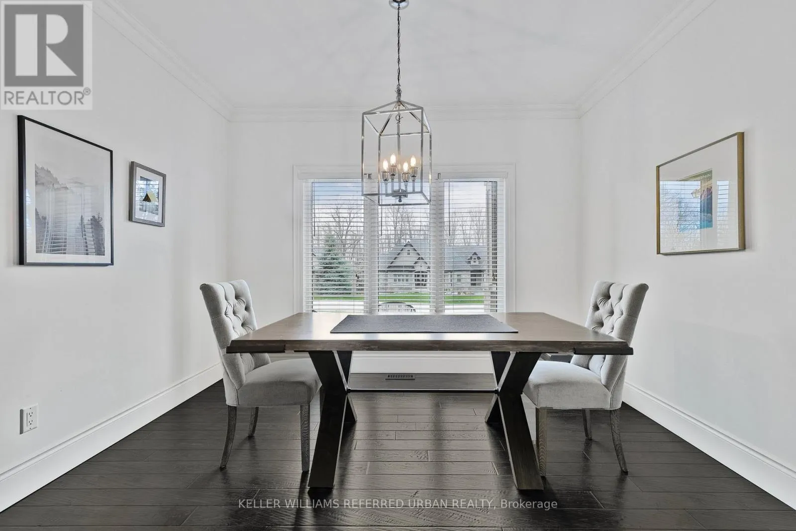25 HERON BOULEVARD