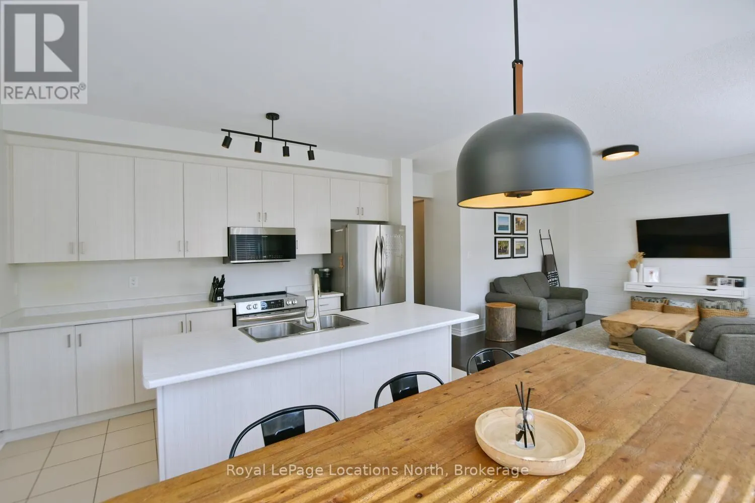 48 MCLEAN AVENUE