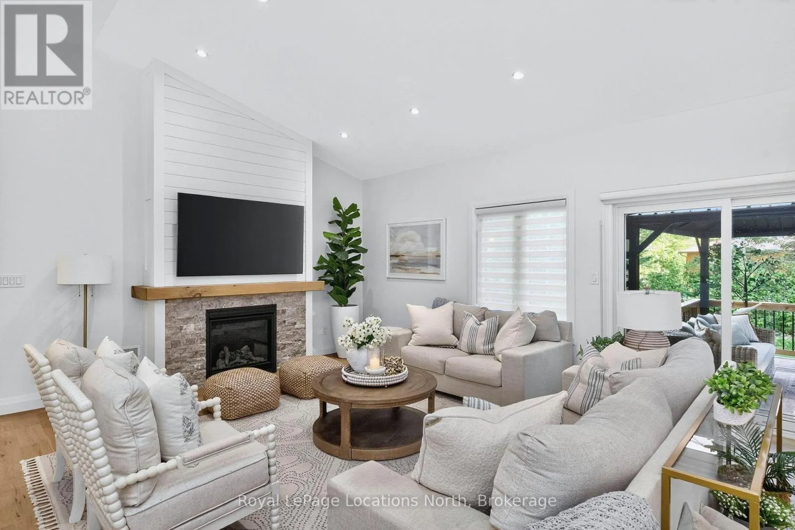 15 PINECONE AVENUE