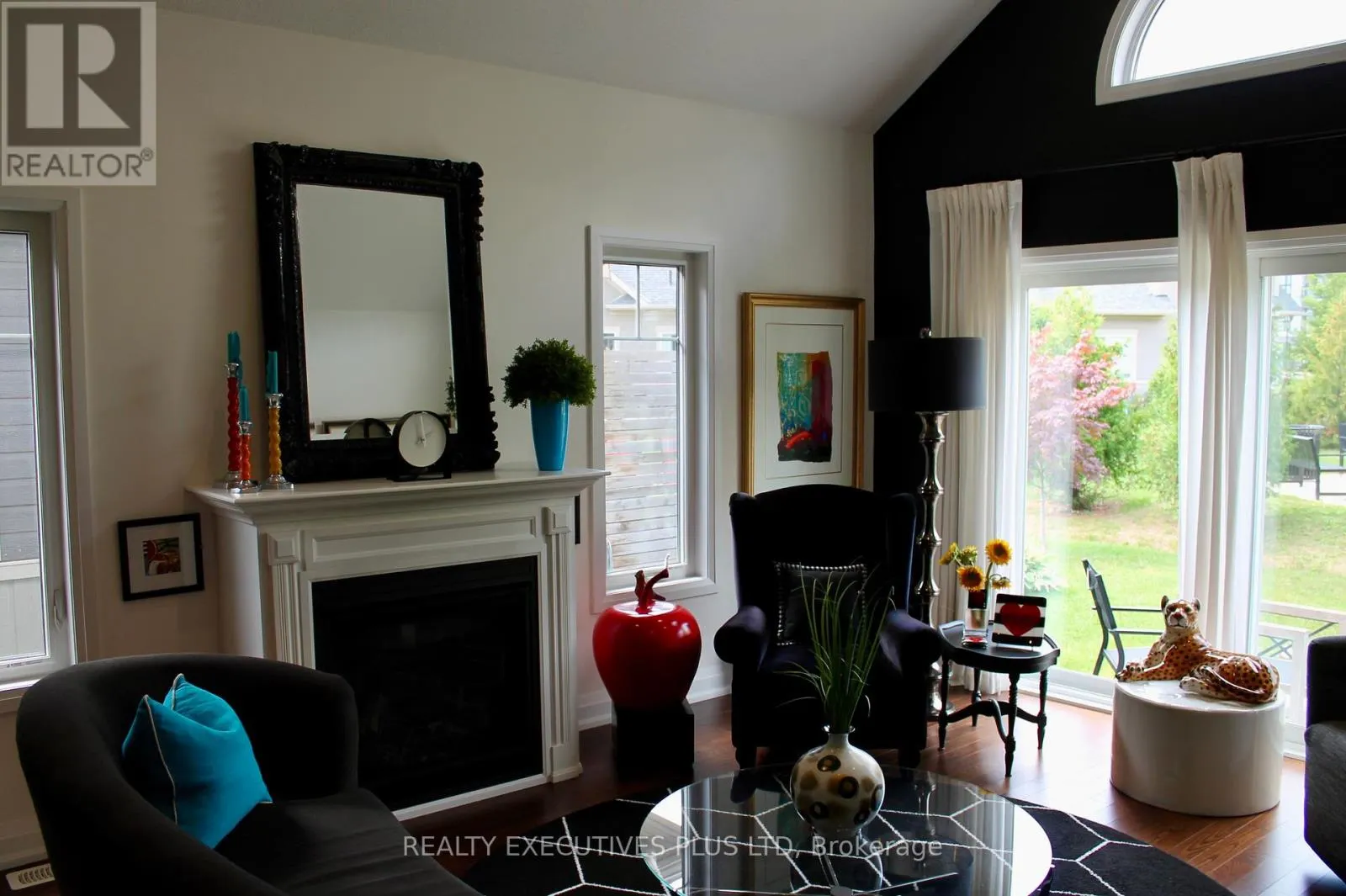 77 KARI CRESCENT