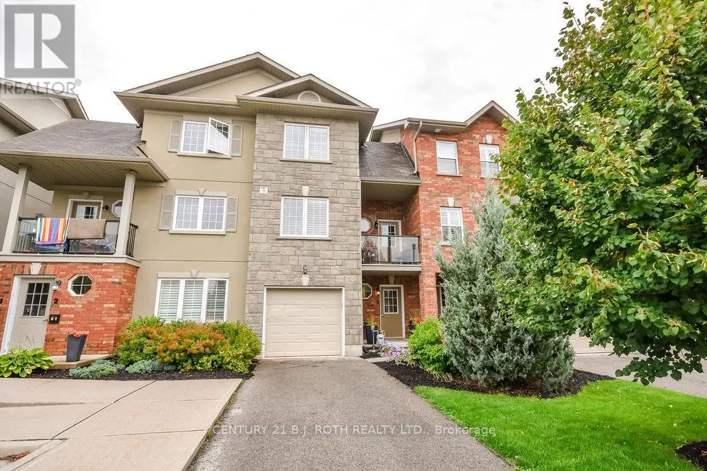 3 - 49 FERNDALE DRIVE S