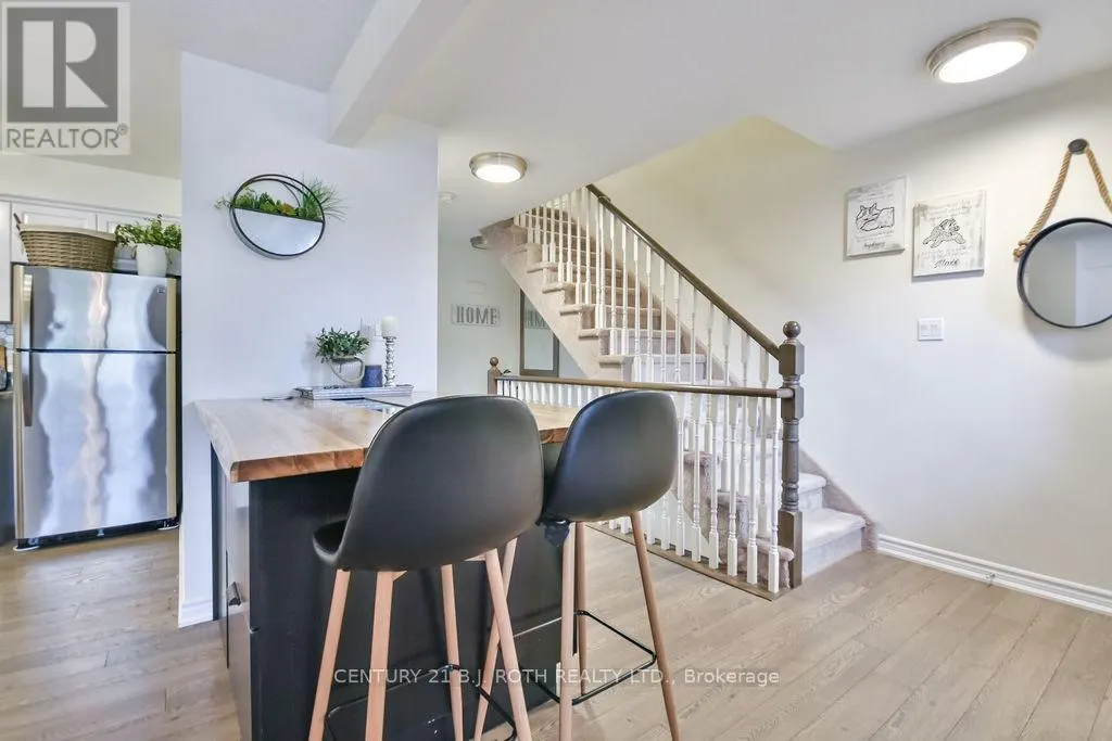 3 - 49 FERNDALE DRIVE S
