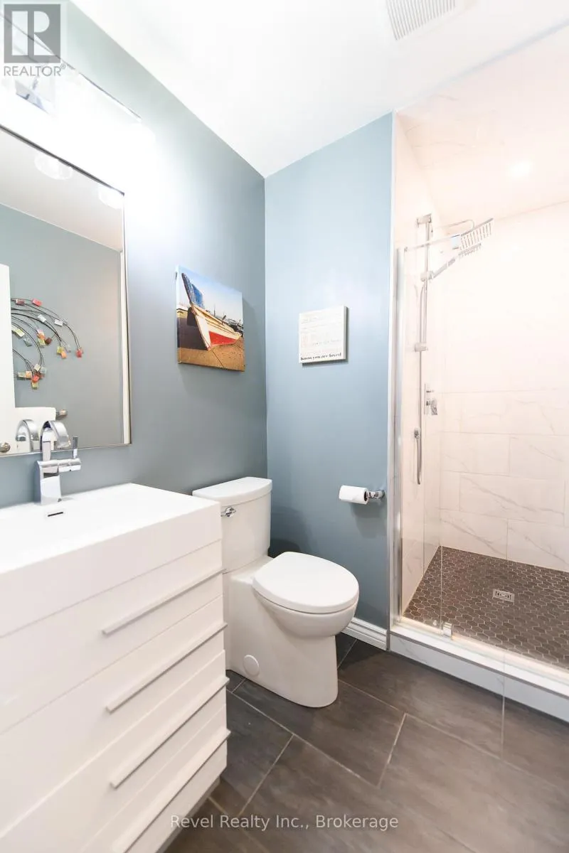 58 - 145 FAIRWAY CRESCENT, #58