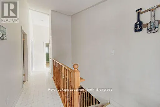 177 PEEK-A-BOO TRAIL