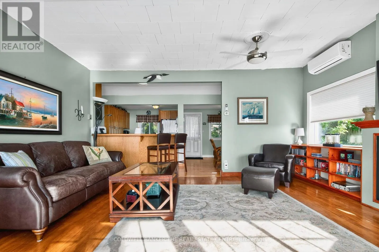 115 LAKESHORE ROAD W