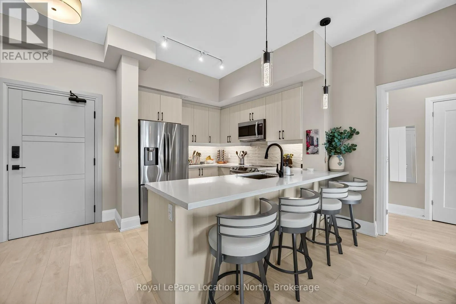 308 - 1 HUME STREET, #308