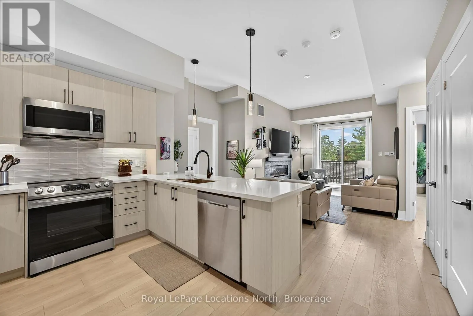 308 - 1 HUME STREET, #308