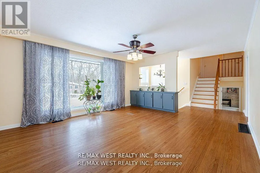 105 SHIRLEY AVENUE